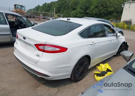 2013 Ford Fusion Se z USA, uszkodzony, nr VIN 3FA6P0HR8DR330618